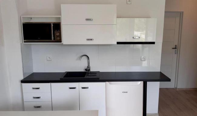 Apartamenty Sloneczne Tarasy Mrzeżyno Exterior foto